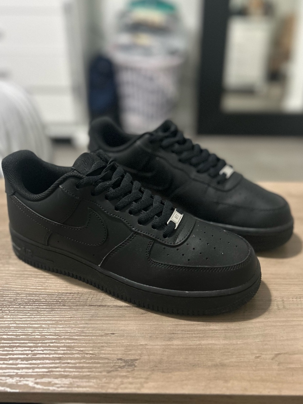 Nike Men's All-Black Low-Top Sneakers
